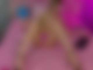 Akilla-Queen's Live Sex Cam Show