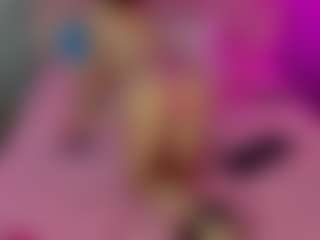 Akilla-Queen's Live Sex Cam Show