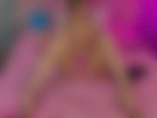 Akilla-Queen's Live Sex Cam Show