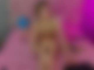 Akilla-Queen's Live Sex Cam Show