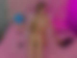 Akilla-Queen's Live Sex Cam Show