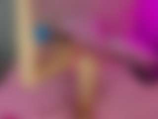 Akilla-Queen's Live Sex Cam Show
