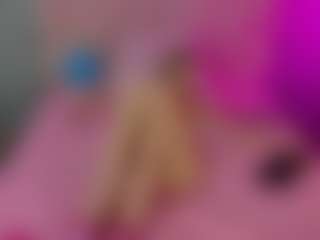 Akilla-Queen's Live Sex Cam Show