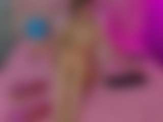 Akilla-Queen's Live Sex Cam Show