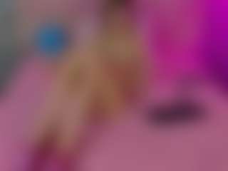 Akilla-Queen's Live Sex Cam Show