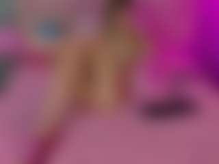 Akilla-Queen's Live Sex Cam Show
