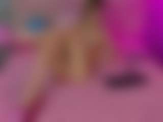 Akilla-Queen's Live Sex Cam Show