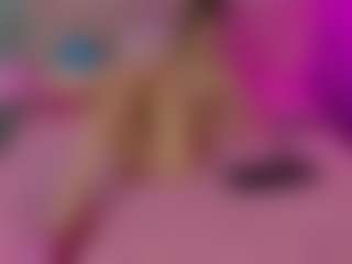 Akilla-Queen's Live Sex Cam Show