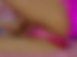 Akilla-Queen's Live Sex Cam Show