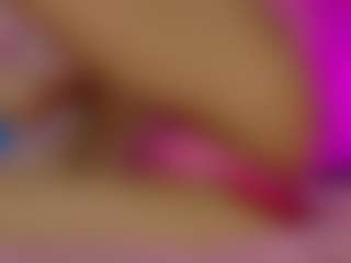 Akilla-Queen's Live Sex Cam Show
