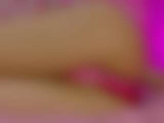 Akilla-Queen's Live Sex Cam Show