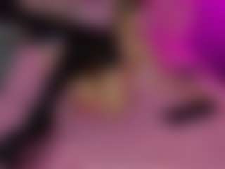 Akilla-Queen's Live Sex Cam Show