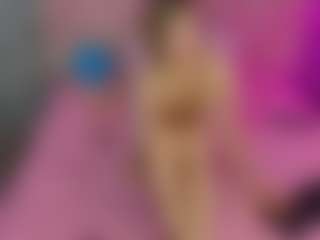 Akilla-Queen's Live Sex Cam Show