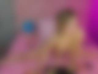 Akilla-Queen's Live Sex Cam Show