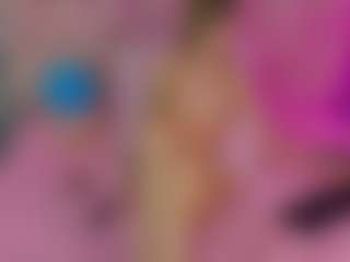 Akilla-Queen's Live Sex Cam Show