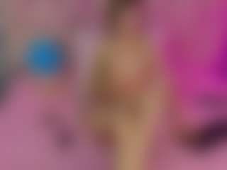 Akilla-Queen's Live Sex Cam Show