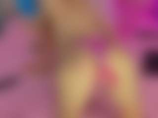 Akilla-Queen's Live Sex Cam Show