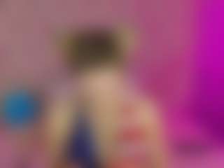 Akilla-Queen's Live Sex Cam Show