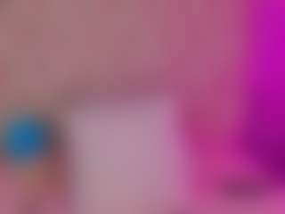 Akilla-Queen's Live Sex Cam Show