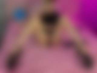 Akilla-Queen's Live Sex Cam Show