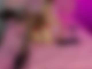 Akilla-Queen's Live Sex Cam Show