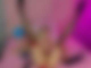 Akilla-Queen's Live Sex Cam Show