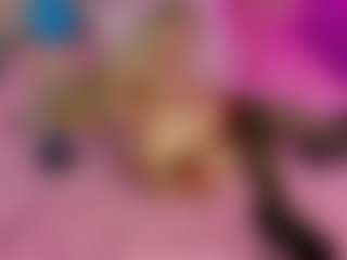 Akilla-Queen's Live Sex Cam Show