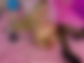 Akilla-Queen's Live Sex Cam Show