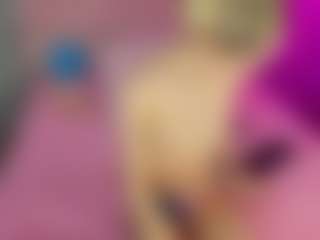 Akilla-Queen's Live Sex Cam Show