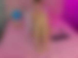 Akilla-Queen's Live Sex Cam Show