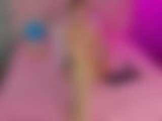 Akilla-Queen's Live Sex Cam Show