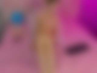 Akilla-Queen's Live Sex Cam Show