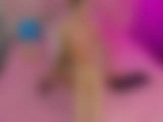 Akilla-Queen's Live Sex Cam Show