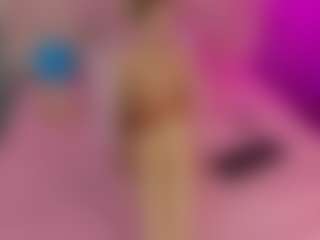 Akilla-Queen's Live Sex Cam Show