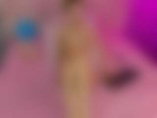 Akilla-Queen's Live Sex Cam Show