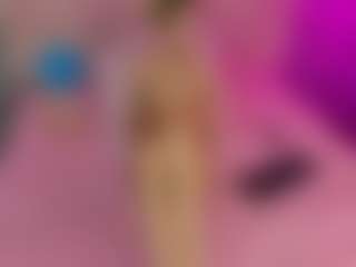 Akilla-Queen's Live Sex Cam Show
