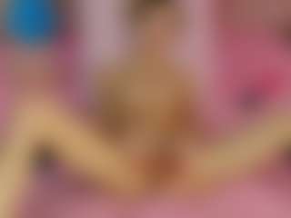 Akilla-Queen's Live Sex Cam Show