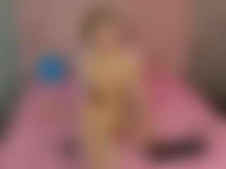 Akilla-Queen's Live Sex Cam Show