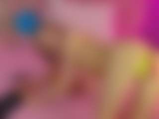 Akilla-Queen's Live Sex Cam Show