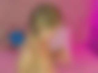 Akilla-Queen's Live Sex Cam Show