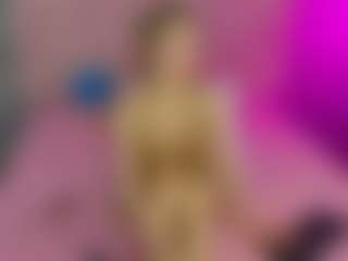 Akilla-Queen's Live Sex Cam Show