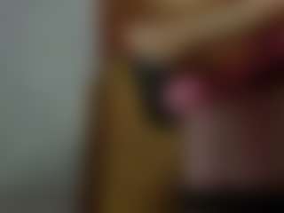 Akilla-Queen's Live Sex Cam Show
