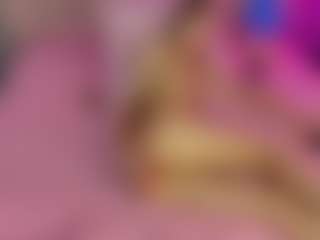 Akilla-Queen's Live Sex Cam Show