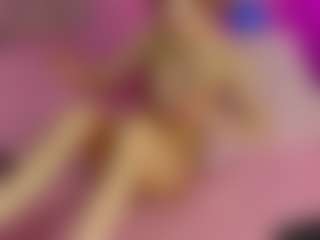 Akilla-Queen's Live Sex Cam Show