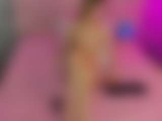 Live cam show with Akilla-Queen - Muscle on SinfulBabes