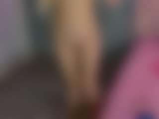 Akilla-Queen's Live Sex Cam Show
