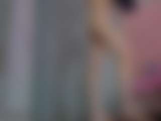 Live cam show with Akilla-Queen - Double Penetration on slutload