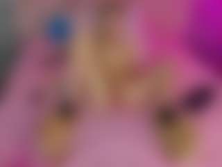 Live cam show with Akilla-Queen - Cosplay Young Adult on Mixed Magazine Live