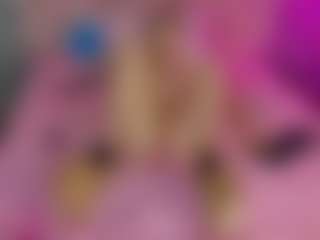 Live cam show with Akilla-Queen - Cosplay on Camsoda