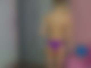 Live cam show with Akilla-Queen - Cosplay Young Adult on Chatstar
